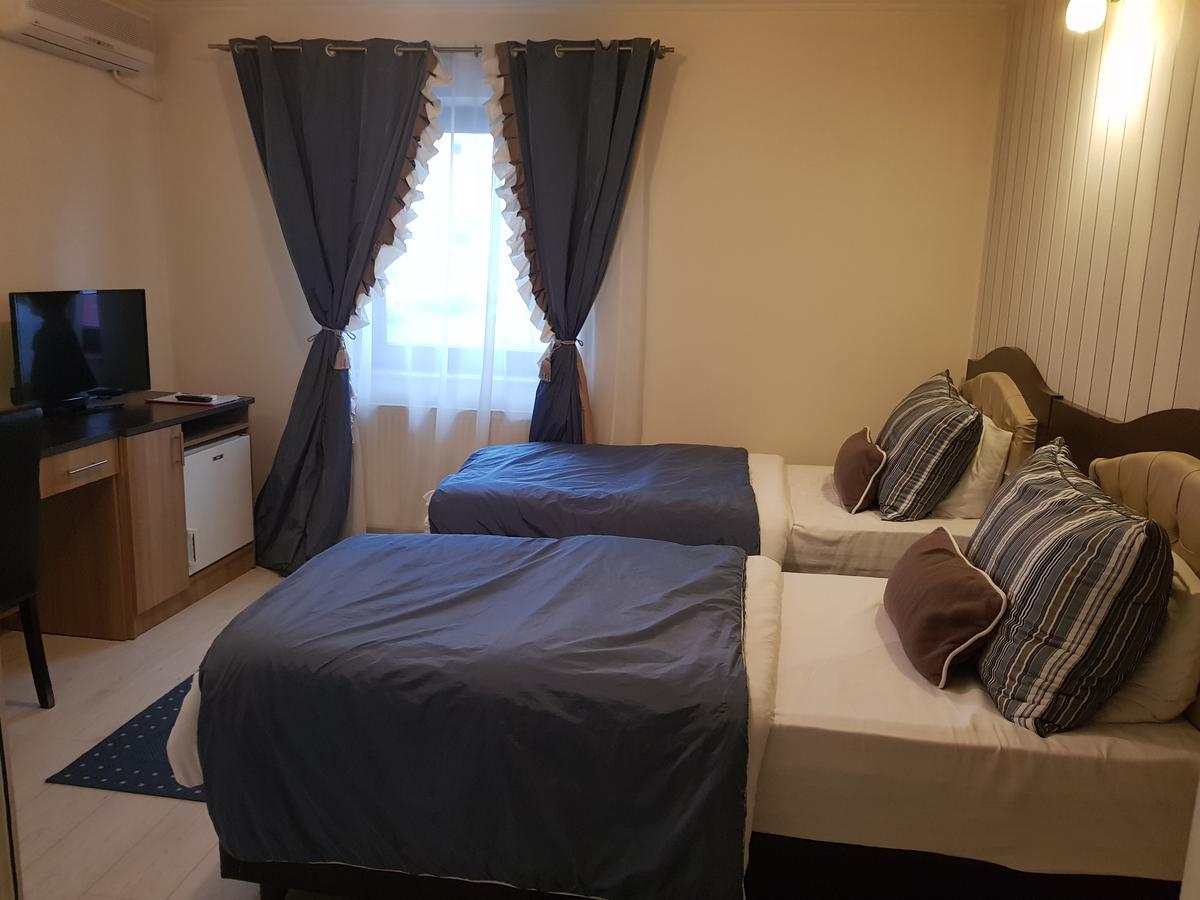 Boutique Vila Paradis Дева Екстериор снимка