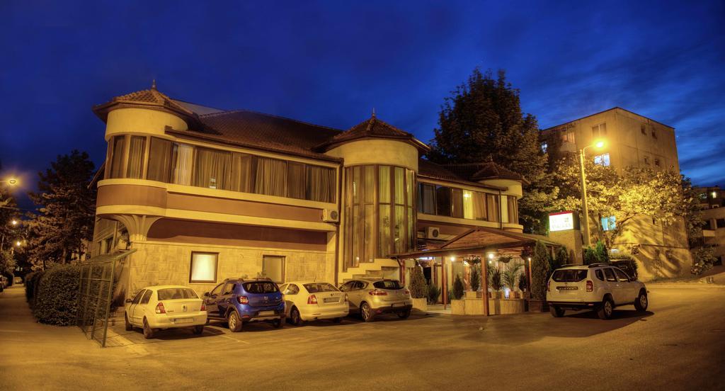Boutique Vila Paradis Дева Екстериор снимка